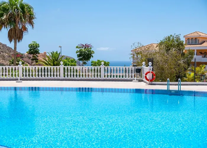 아파트 3c Atico Vista Hermosa Wifi Pool,tennis,padel,park *
