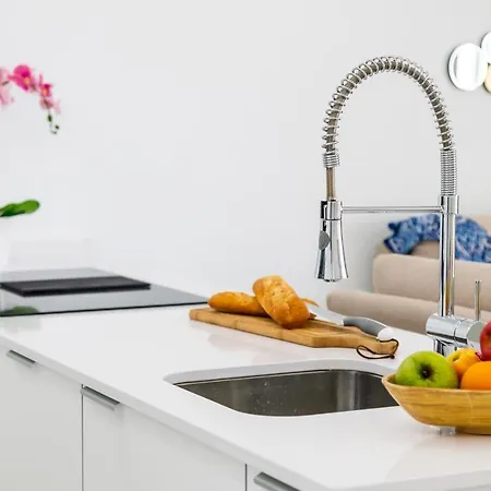 Appartement 3c Atico Vista Hermosa Wifi Pool,tennis,padel,park Los Cristianos (Tenerife)