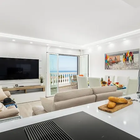 3c Atico Vista Hermosa Wifi Pool,tennis,padel,park Appartement